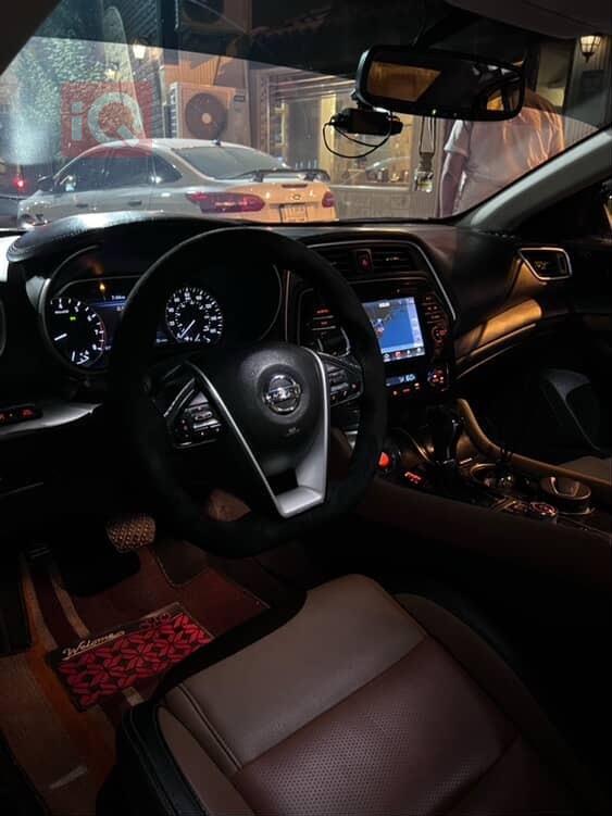 نيسان ماكسيما